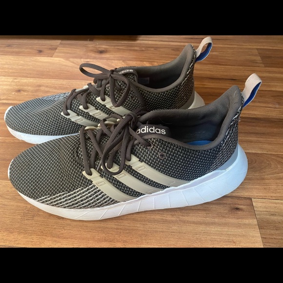 Adidas men’s memory foam running shoes - Picture 1 of 9